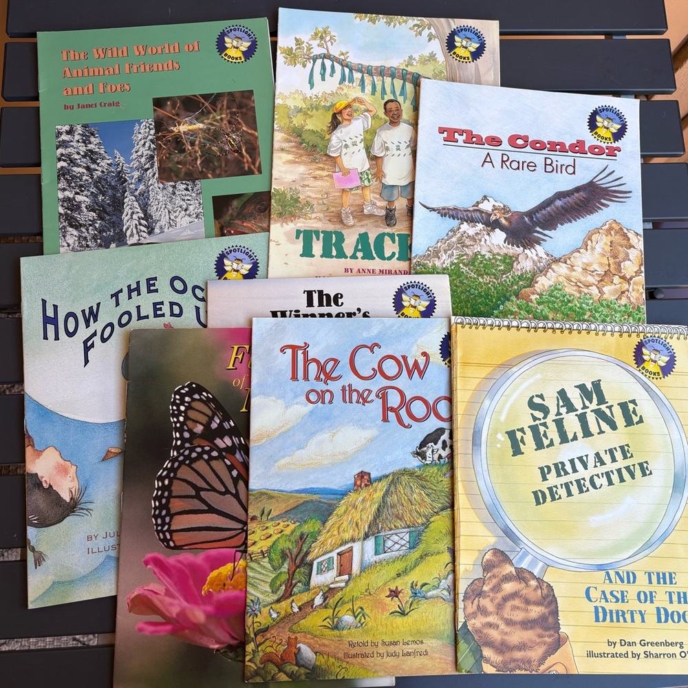 Spotlight books bundle set of 8